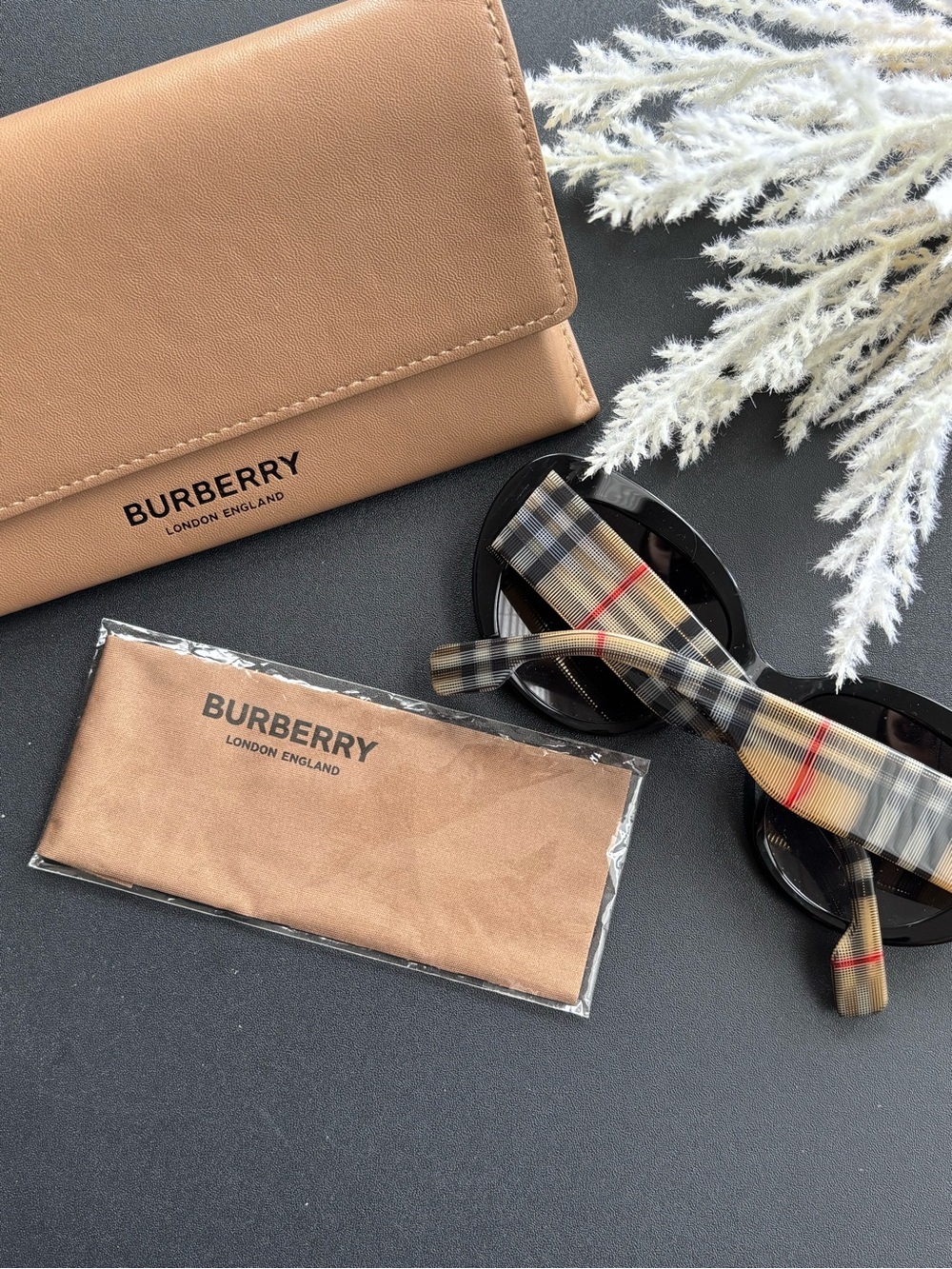 Burberry Beige Tan Leather case with Signature Nova Check Sunglasses
